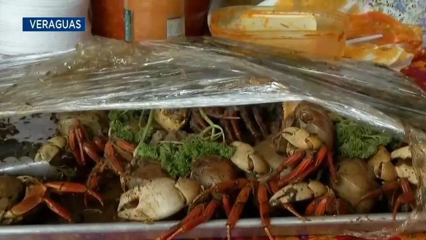 Montijo celebra su Festival del Cangrejo y el Marisco