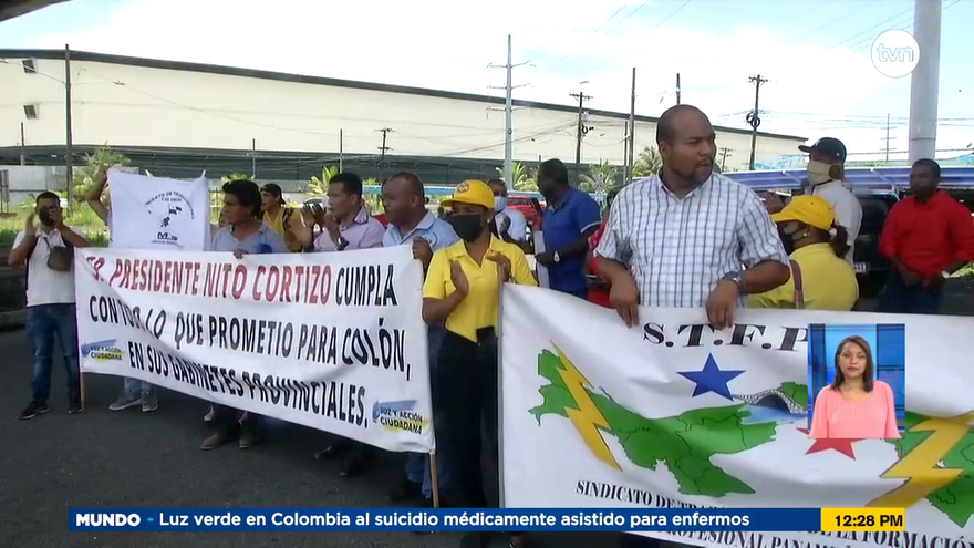 Piquetes en Colón por paro indefinido