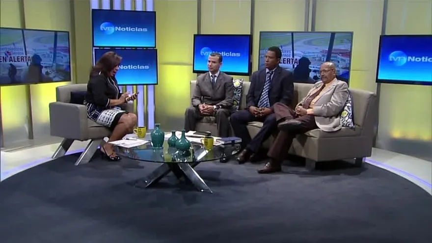 Controladores aéreos alertan de posible paro