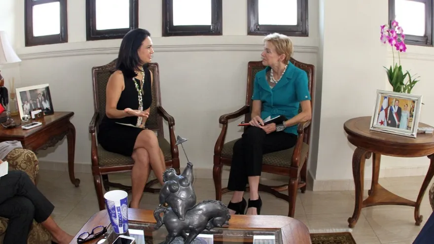 EE.UU. y Panamá reafirman lazos en visita de consejera de Departamento Estado