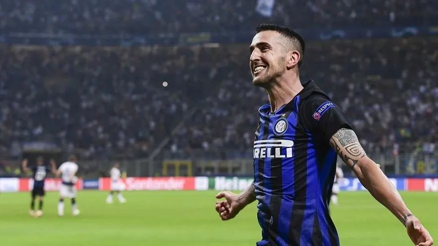 El Inter remonta ante el Tottenham con goles de Icardi y Vecino