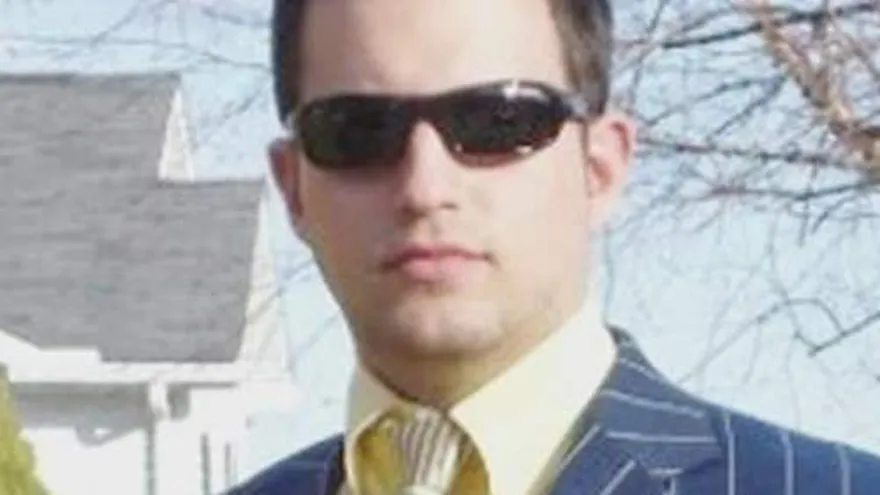 Aficionado herido en Baltimore inicia terapia