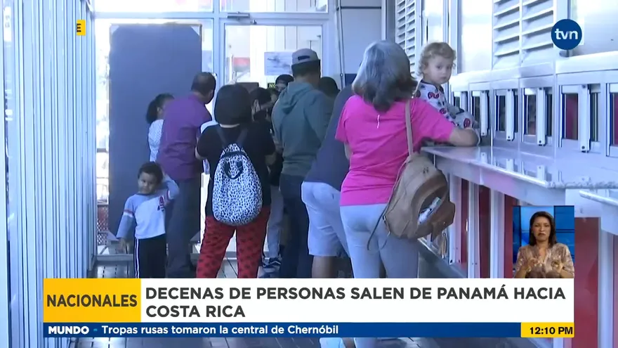 Varios panameños salen hacia Costa Rica