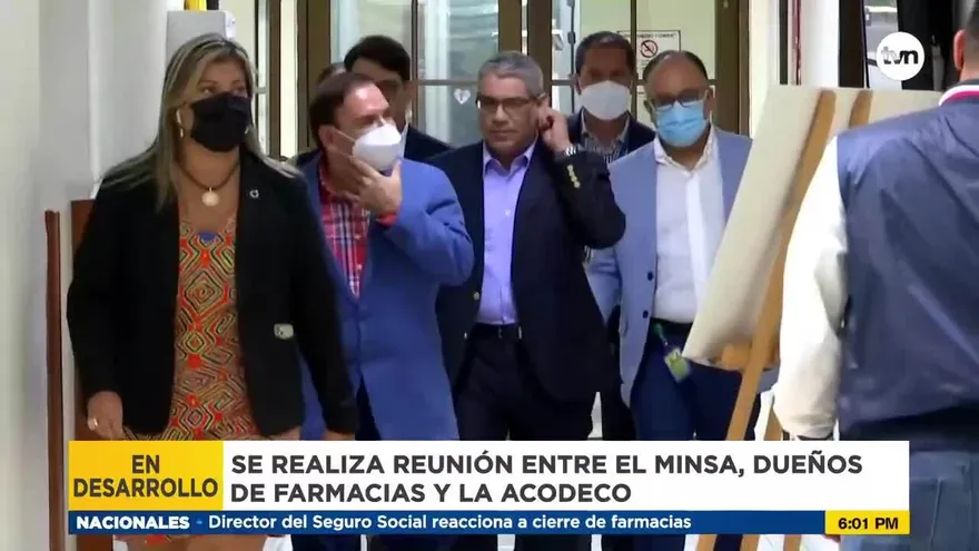 Autoridades del Minsa y Acodeco se reúnen con dueños de farmacias