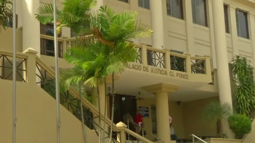 Continúan investigaciones sobre pinchazos telefónicos