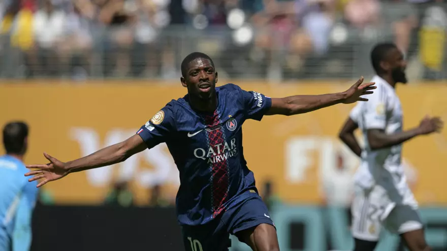 Ousmane Dembélé celebra anotación del PSG sobre el Real Madrid