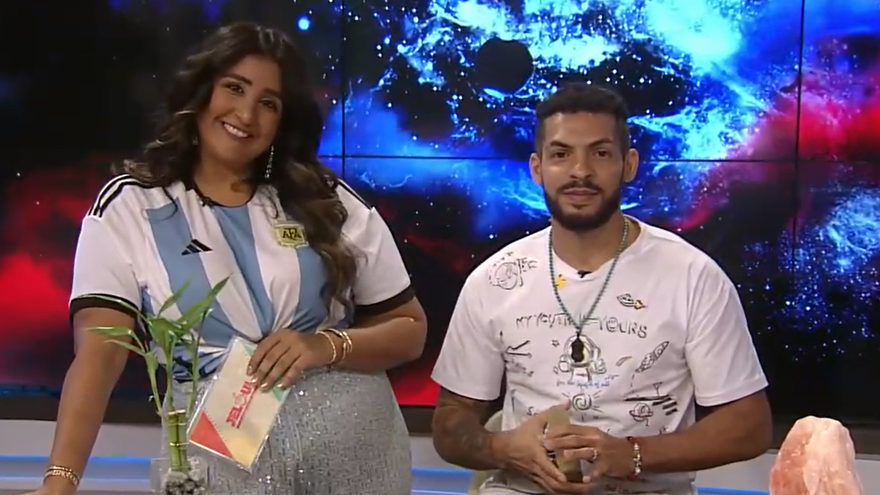 Lemus descubrió el tarot de los jelou lovers