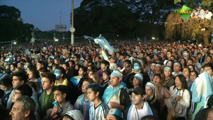 Argentinos entre el orgullo y la amargura