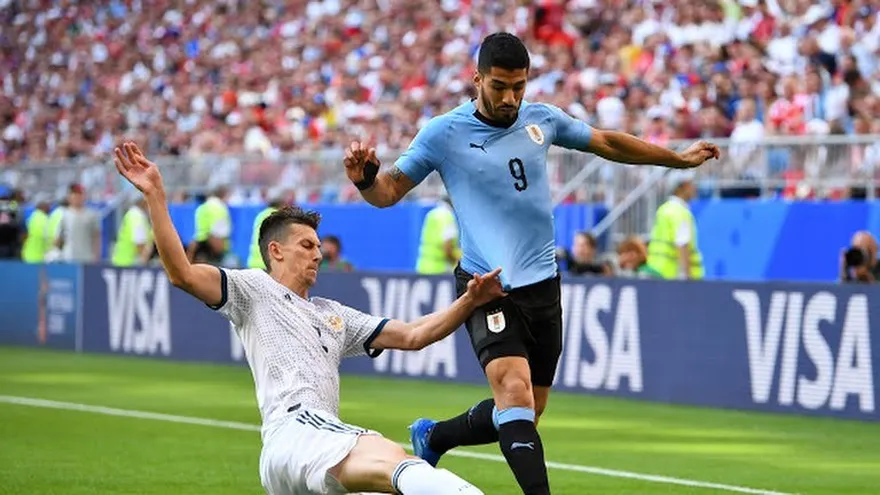 Gol de Luis Suarez. Uruguay 1-0 Rusia