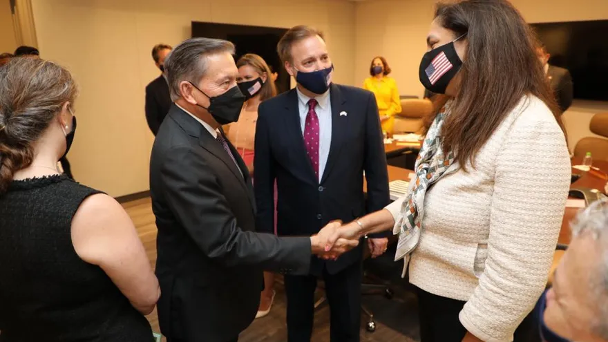 El presidente de la República, Laurentino Cortizo, se reunió con la subsecretario de Estado de Seguridad Civil, Democracia y Derechos Humanos, Uzra Zeya