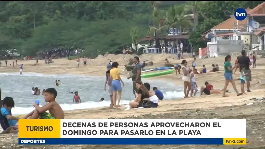 Buena concurrencia en playa Veracruz