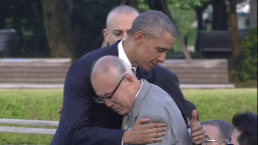 Obama rinde tributo a víctimas de bomba atómica en Hiroshima