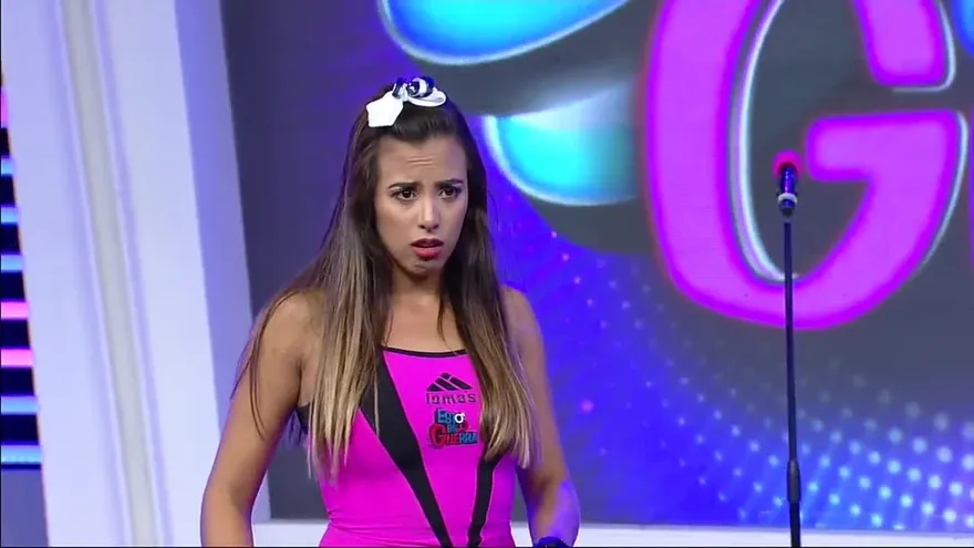 ¡A Neka le fue mal pero muy mal en el juego de "Dónde Estoy"! ¿Sabes por qué?