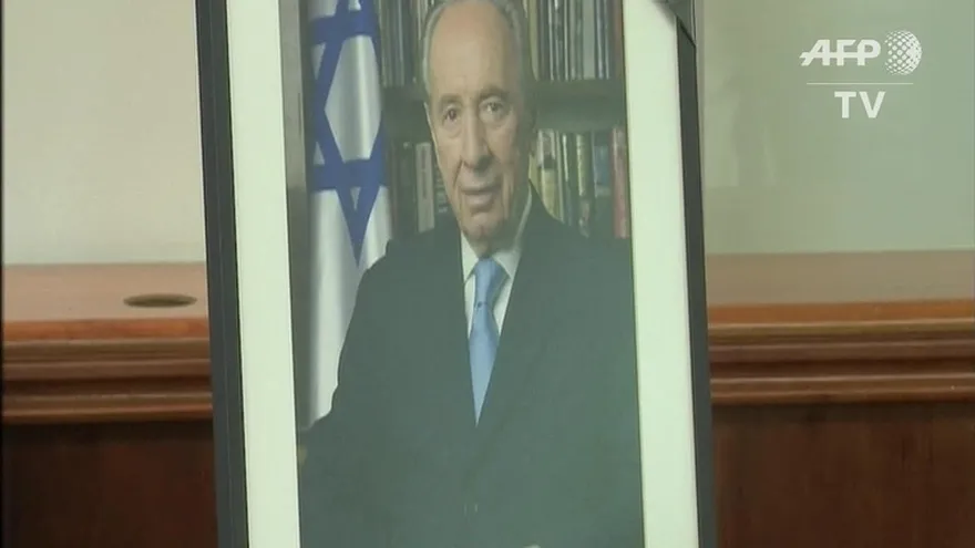 Israelíes lloran a Peres, no hay lágrimas entre los palestinos