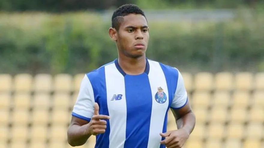 Ismael Díaz se coronó "Campeón" con el Porto B