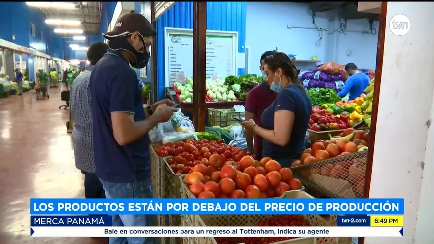 Comida a la basura en Merca