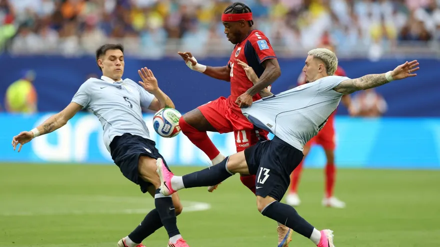Uruguay y Cabo Verde en acción