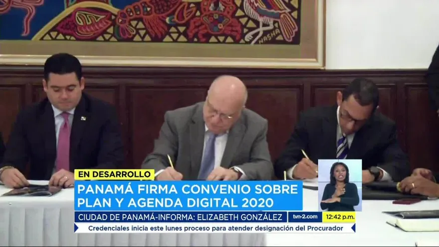 Panamá firma convenio con Uruguay para aumentar servicios digitales en línea