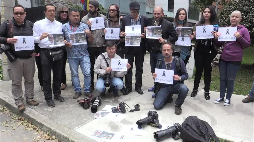 En suspenso entrega de cuerpos de periodistas ecuatorianos