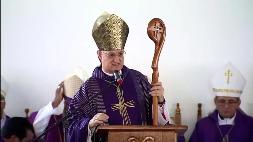 Nuncio Apostólico en Atalaya: El poder corrompe