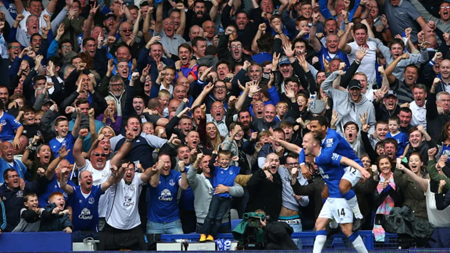 Everton sacudió al Chelsea y ganó 3-1