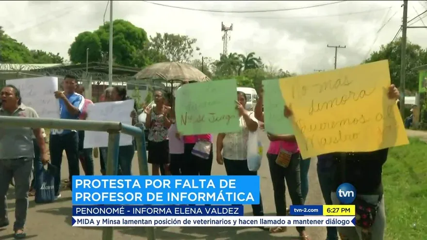 Exigen nombramiento de docente de informática en escuela en Coclé