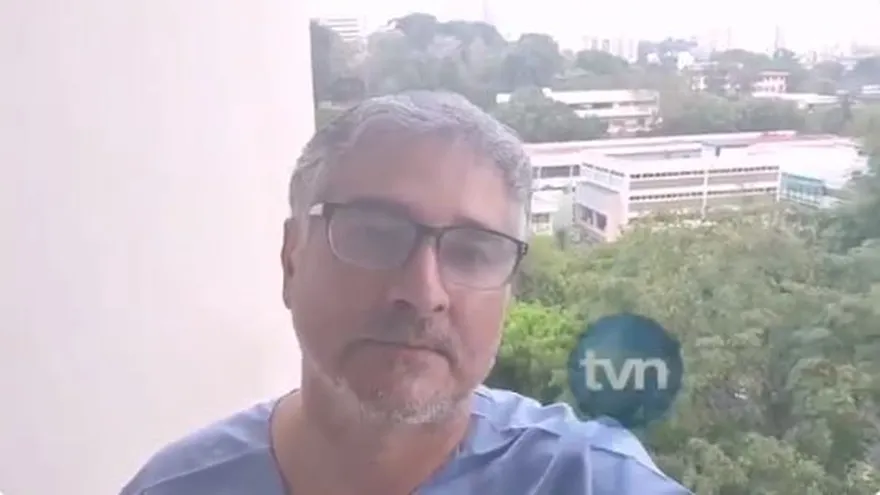 Rolando Aponte, periodista de TVN Noticias muestra recuperación en lucha contra el COVID-19. Foto/TVN Noticias