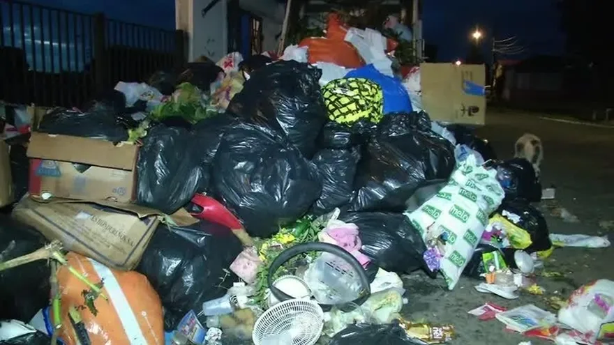 Contaminación por basura en Tocumen