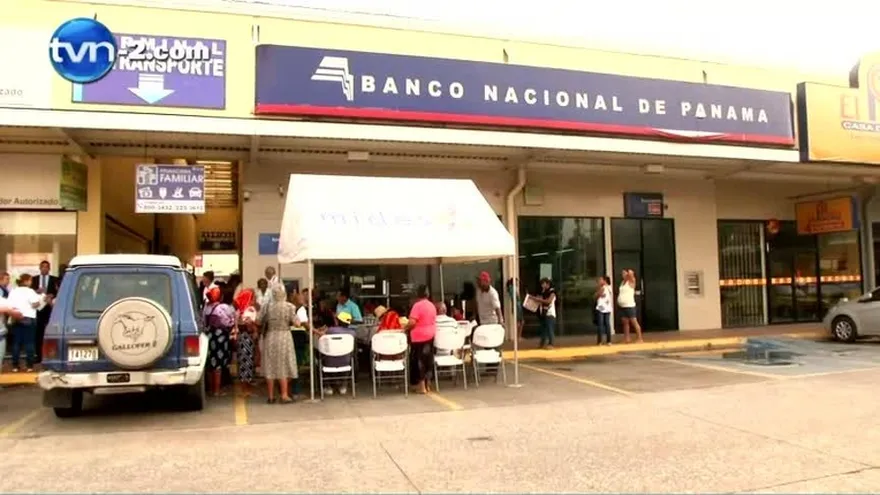 Haciendo País: la carrera de un banquero