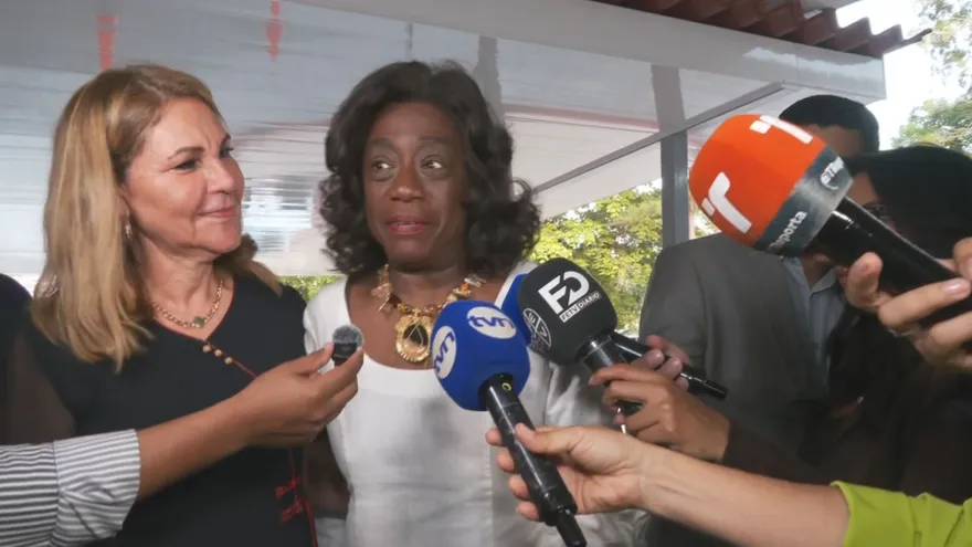 Lucy Molinar, ministra de Educación