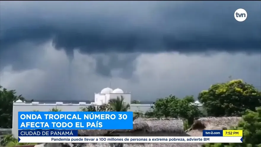 Onda tropical número 30 afecta todo el país