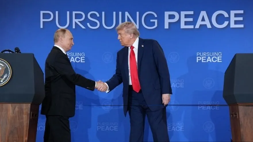 Putin y Trump se reunieron en Alaska.