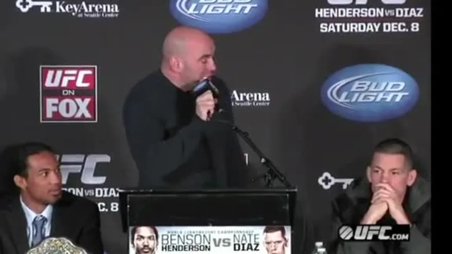 UFC 157: Ronda Rousey se presenta con su cintur