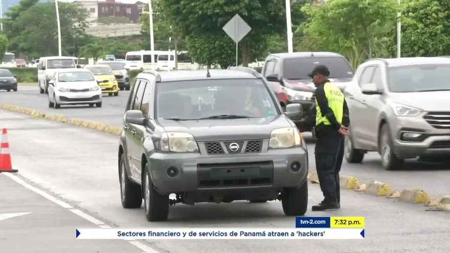Sancionarán a las aplicaciones de transporte que cobren en efectivo