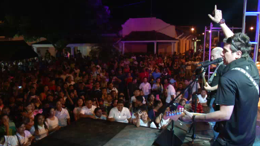 Jóvenes , niños y adultos disfrutaron del evento