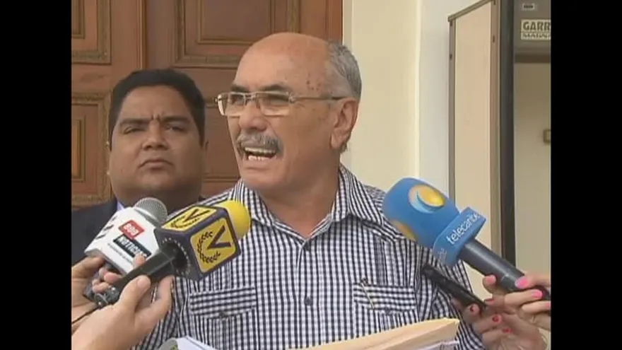 Citarán a periodistas venezolanos