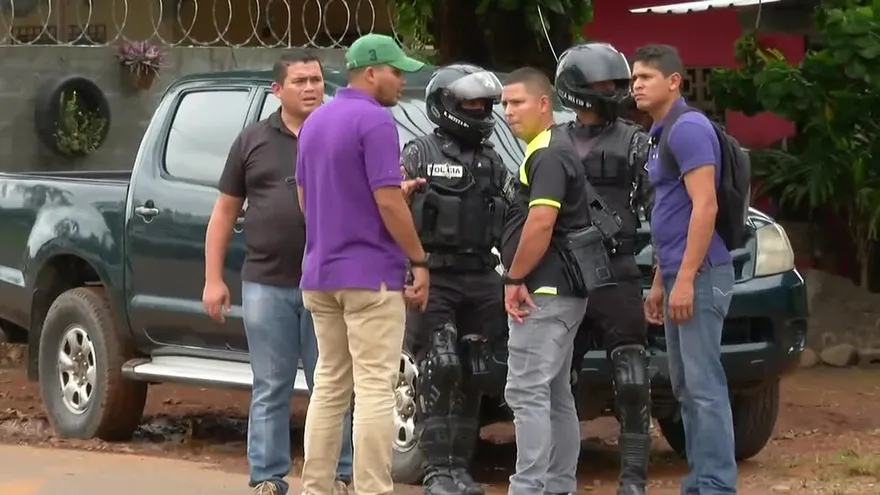 Formulan cargos por feminicidio