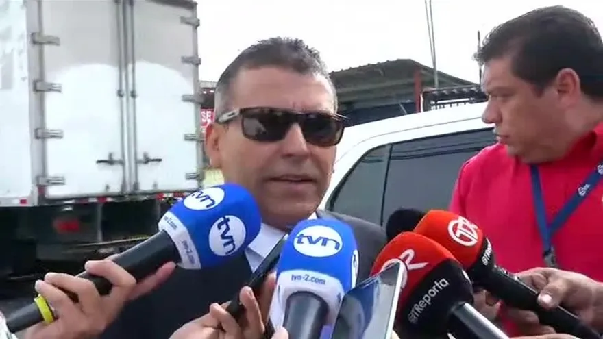 Abogados de Ricardo Martinelli llegan a allanamiento en oficinas de Importadora Ricamar