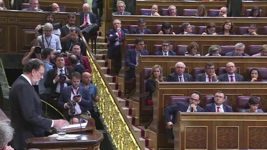 Rajoy augura difícil segundo mandato en España y ofrece diálogo