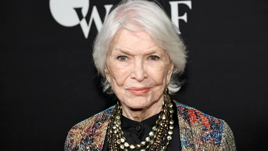 Actress Ellen Burstyn to receive career achievement award at Venice Film Festival