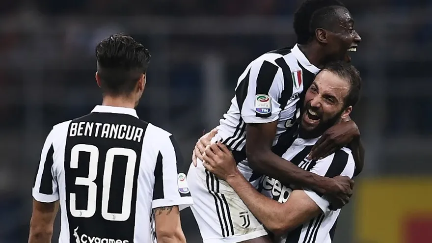 Higuain salva a la Juventus ganando contra el Inter