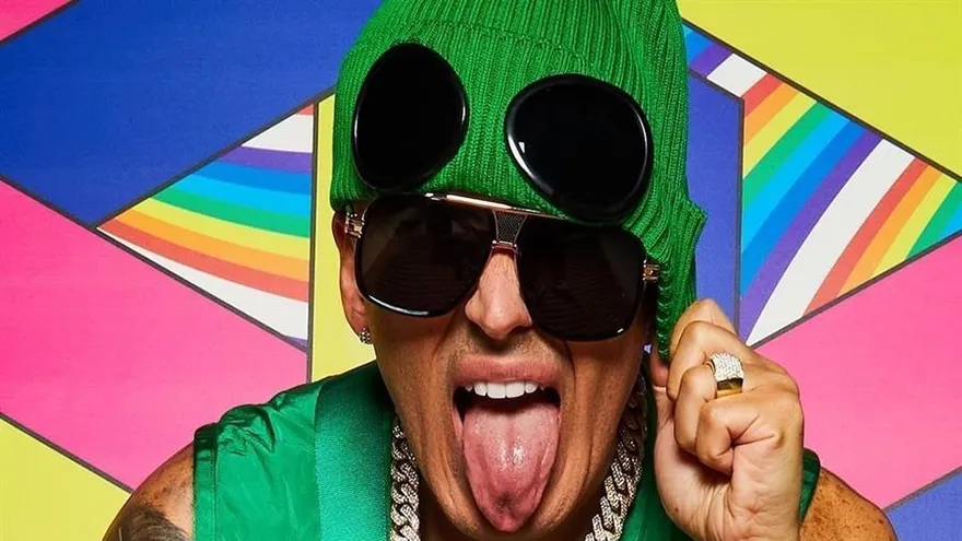 Fotografía cedida por Sony Music que muestra al cantante Yandel.