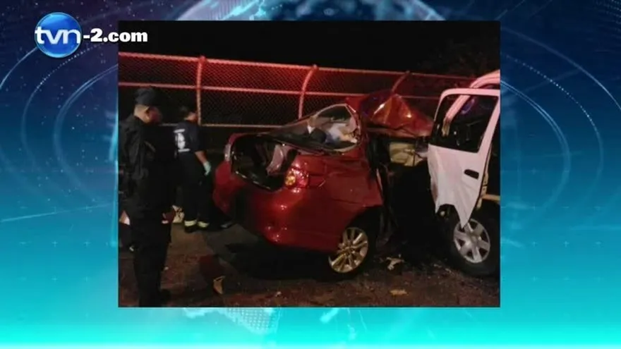 Un muerto y tres heridos por colisión frontal en Puente de las Américas