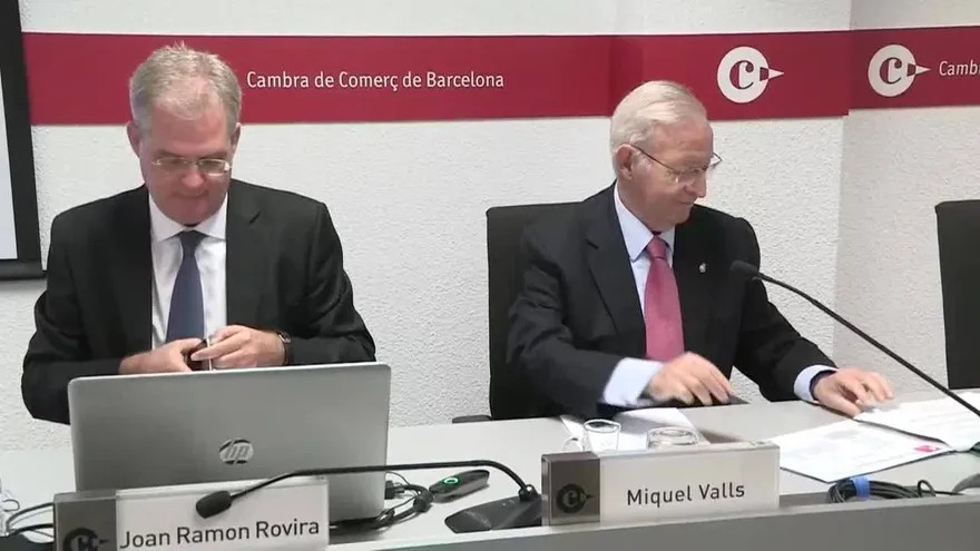La Cámara de Comercio de Barcelona exige a los políticos una solución