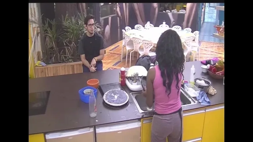 Alejandro dice que estos días que vienen van a ser muy buenos.