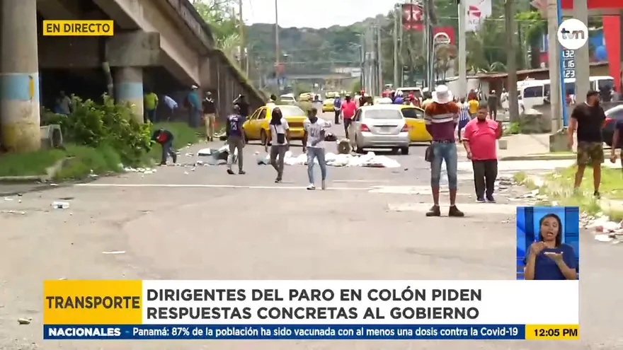 Leves incidentes con manifestantes en Colón