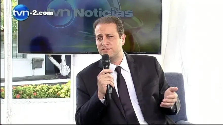 Críticas y elogios, tras designación de Valdés Escoffery