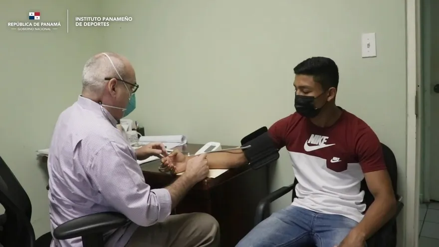 El CEMED evaluó a atletas panameños