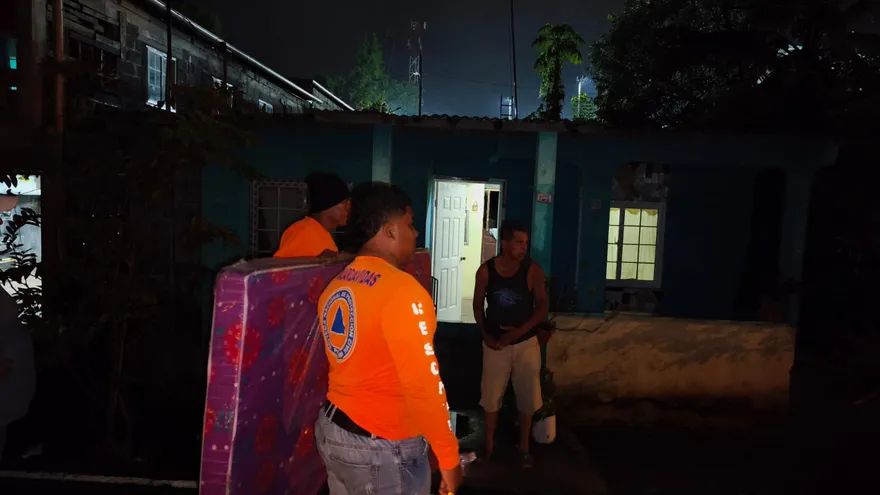 Sinaproc atiende incidencias por lluvias