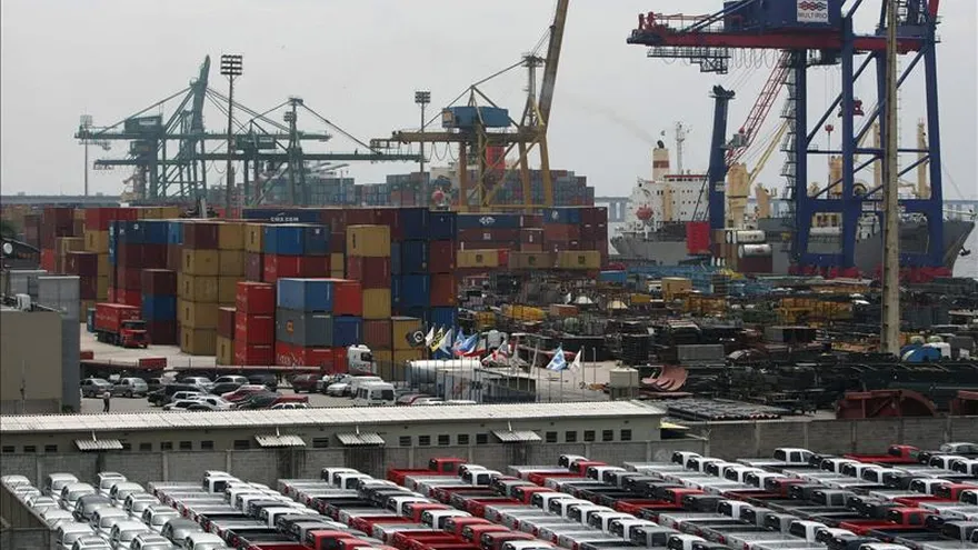 Hong Kong continúa al frente del índice de libertad económica mundial de 2012, seguido por Suiza, Finlandia, Dinamarca, Nueva Zelanda y Canadá, indicó el nuevo informe del Cato Institute divulgado hoy.